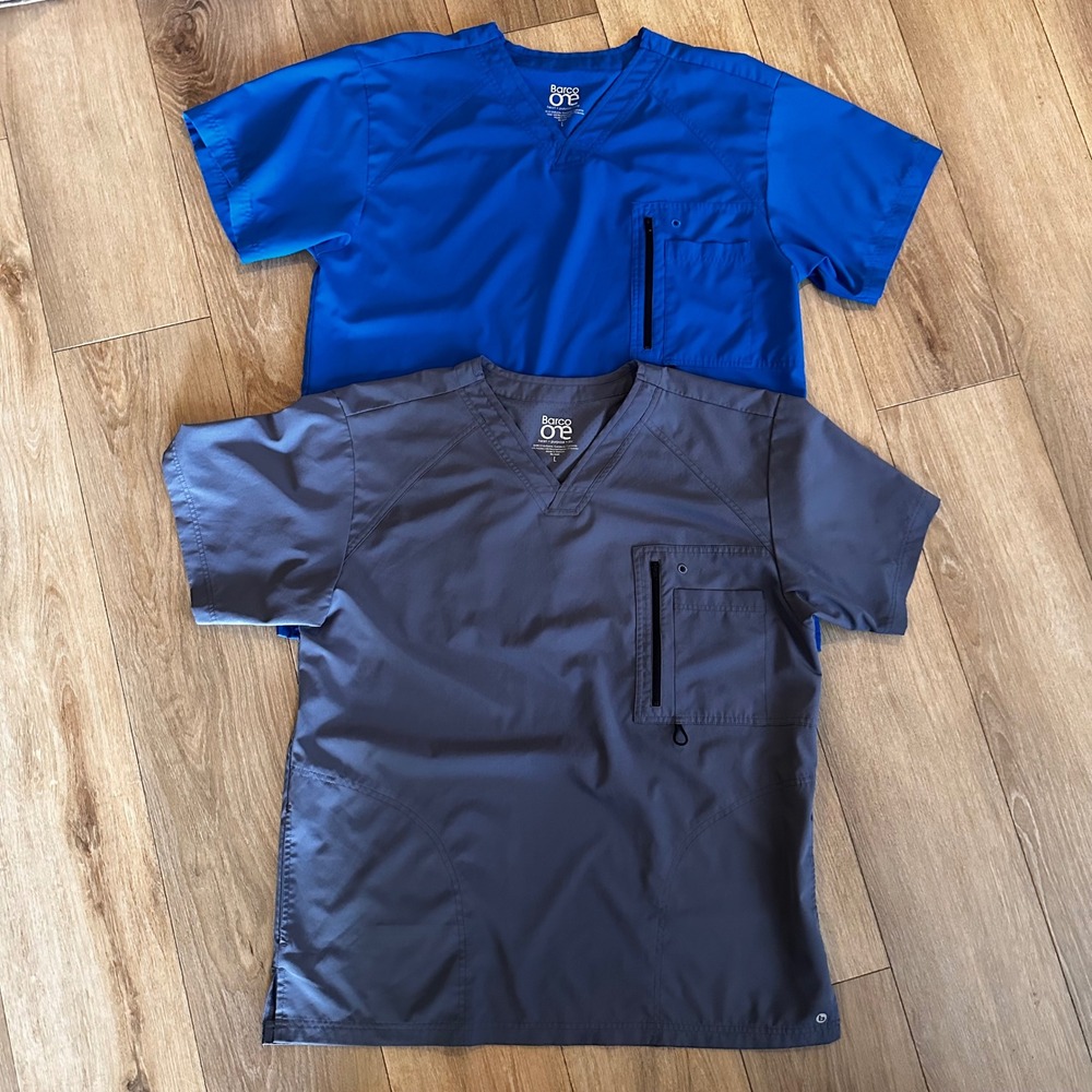 Barco One Mens Scrub Tops Lot of 2 Blue Grey V-Neck Zipper Pocket Size L